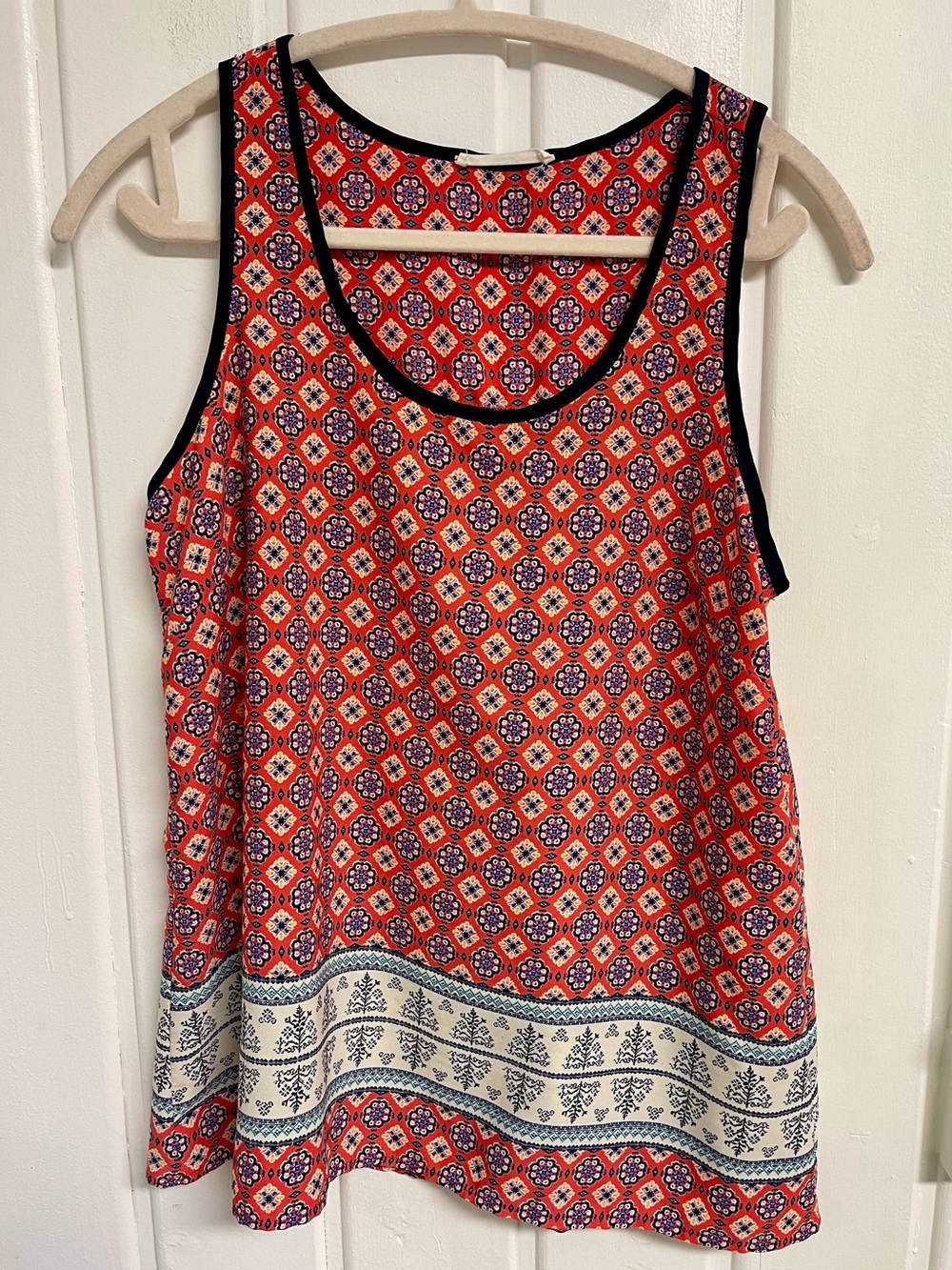 Le Lis Women’s Medium Coral Boho Medallion Print Tank Top